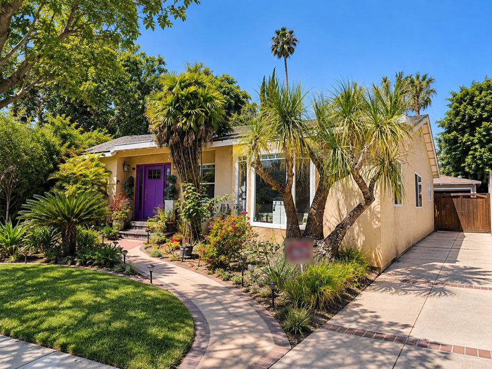 Home financed in Sherman Oaks